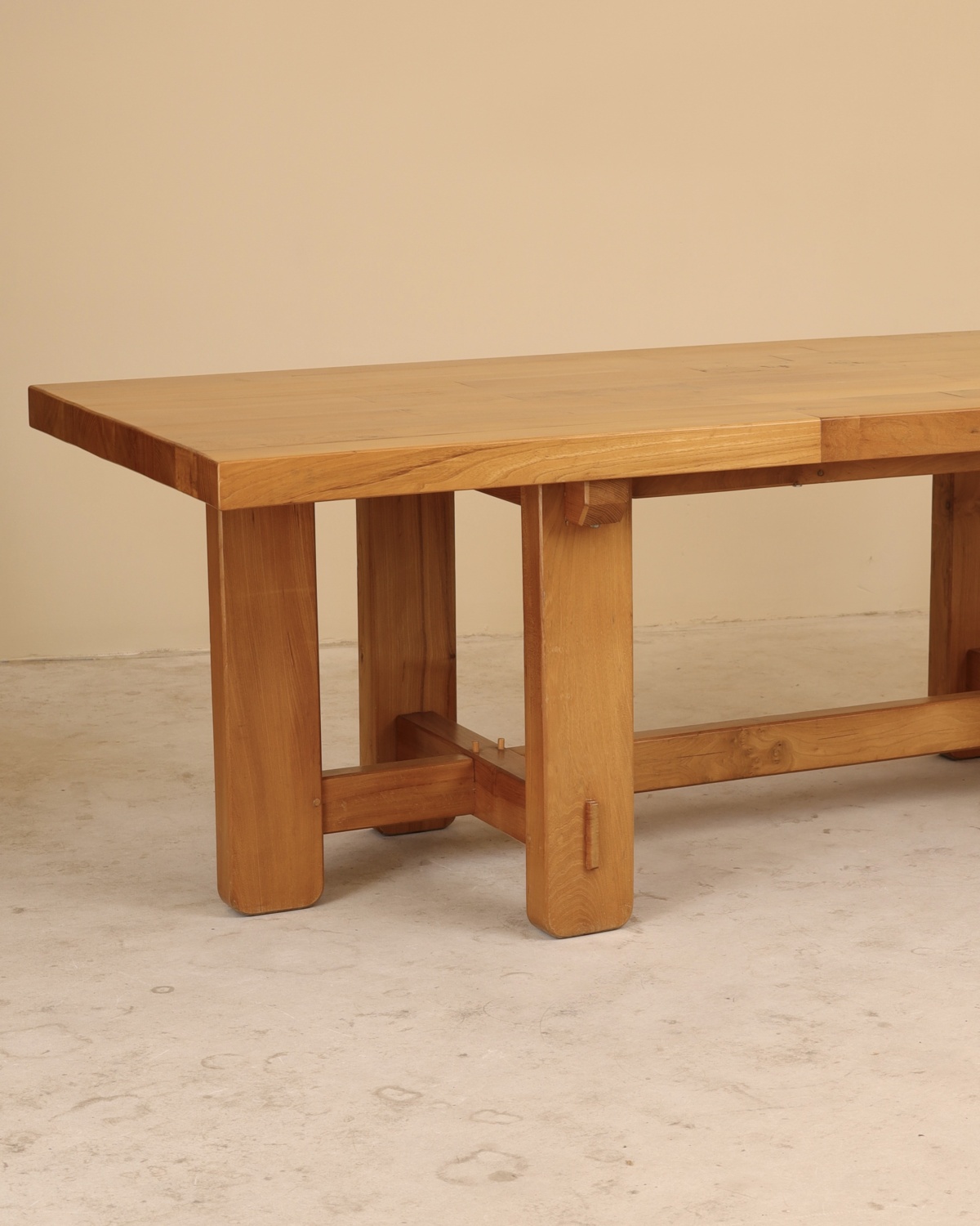 Table en Orme massif, Maison Regain, France, 1980&rsquo;s