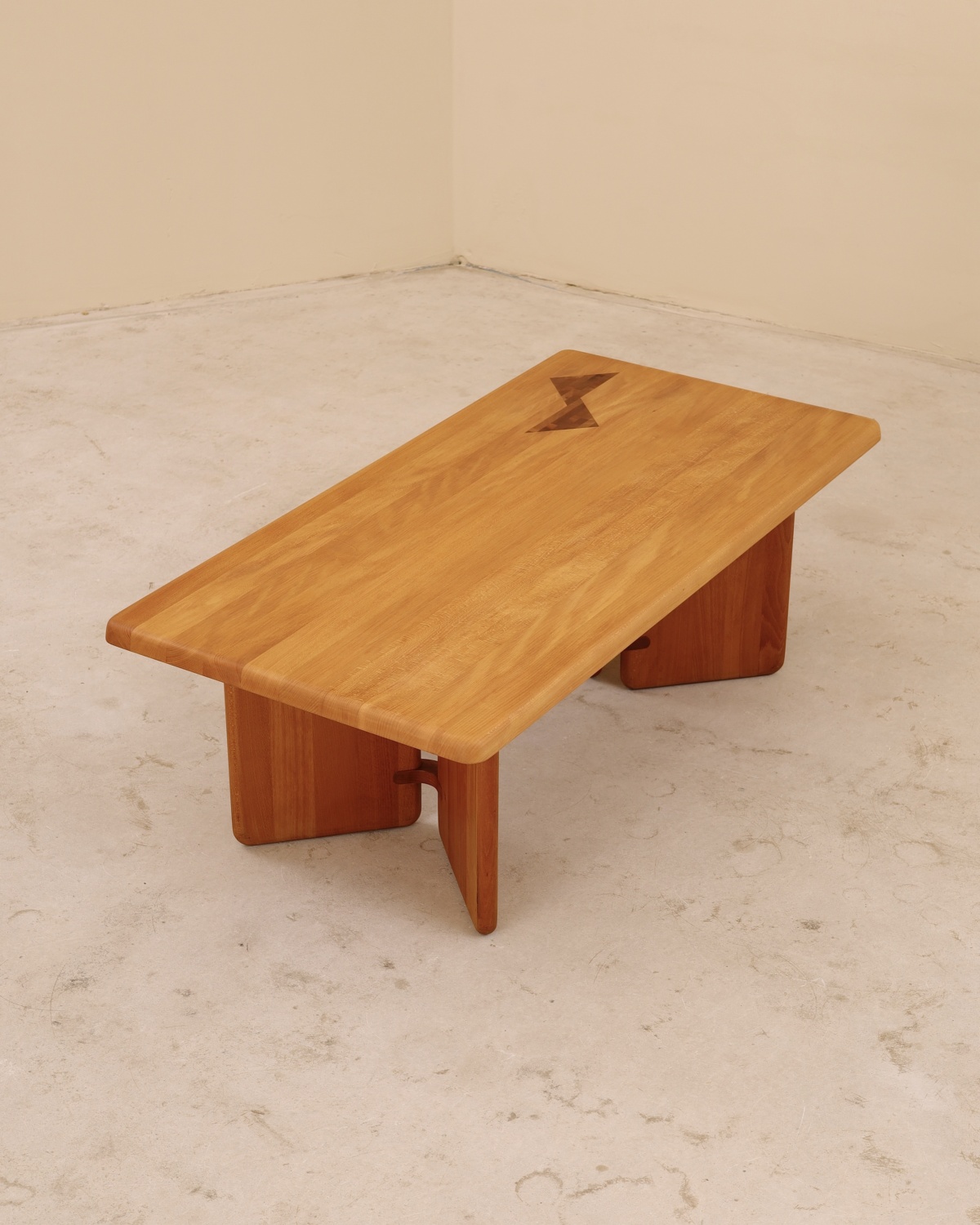 Table basse en hêtre massif, Seltz, France, 1988