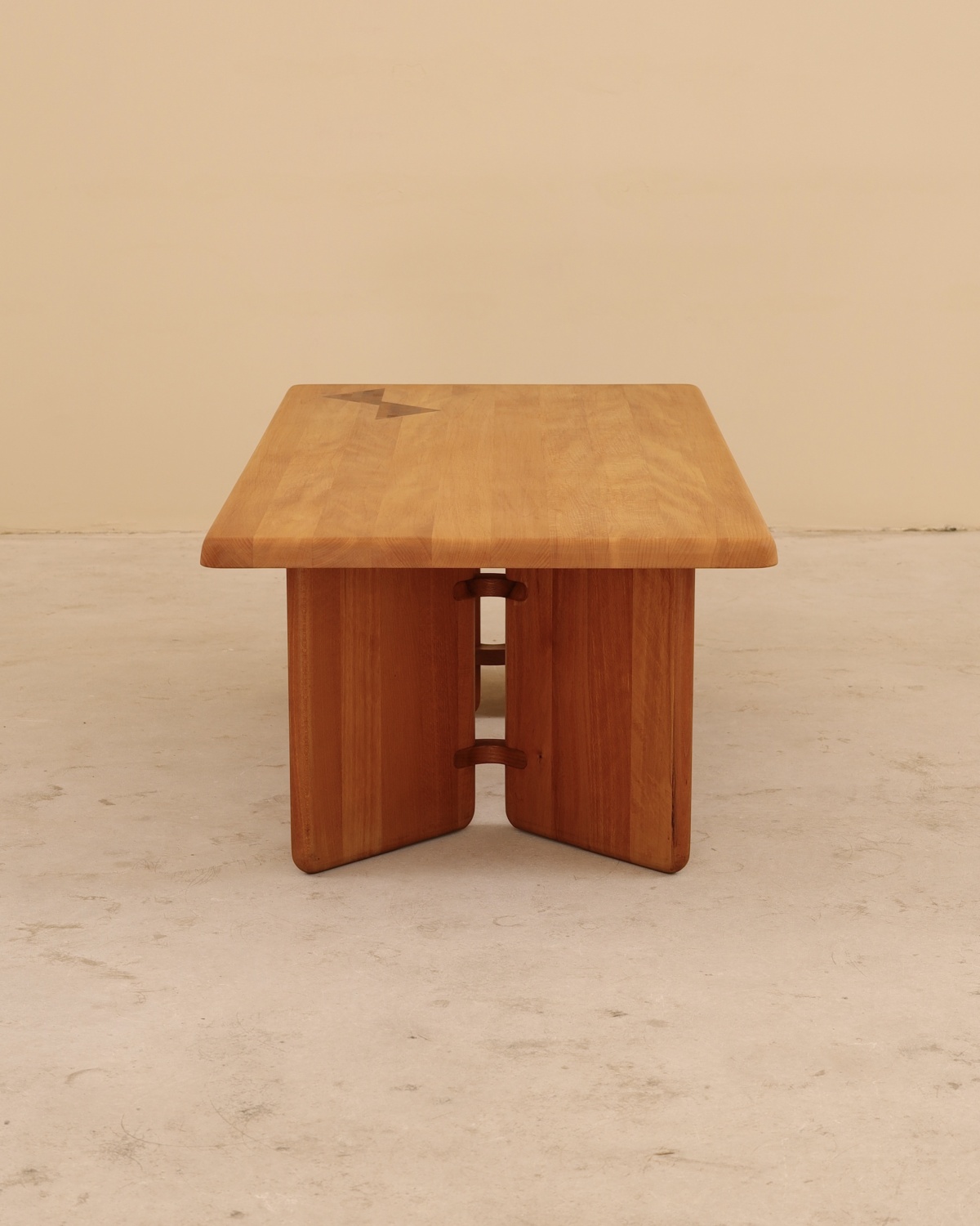 Table basse en hêtre massif, Seltz, France, 1988